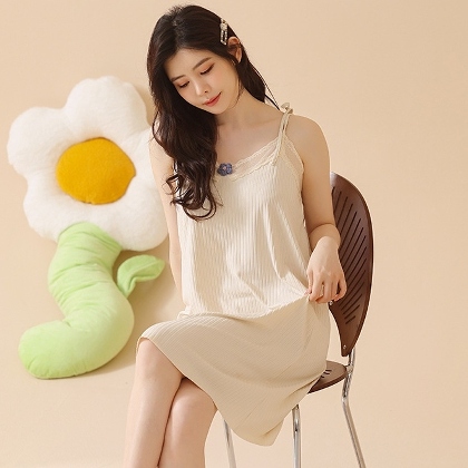 高見えデザイン 多色 オシャレ 韓国ファッション 花柄 接触冷感 肌に優しい ワンピース ルームウェア